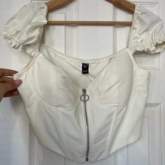 WINDSOR WHITE SWEET AND CHIC CORSET CROP TOP - Picture 1 of 3